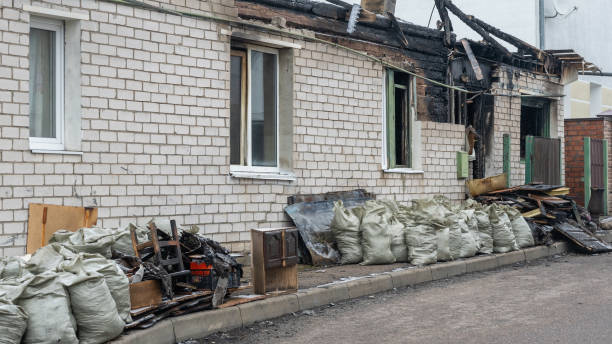 24/7 Emergency Soot Cleanup experts in Valrico, FL